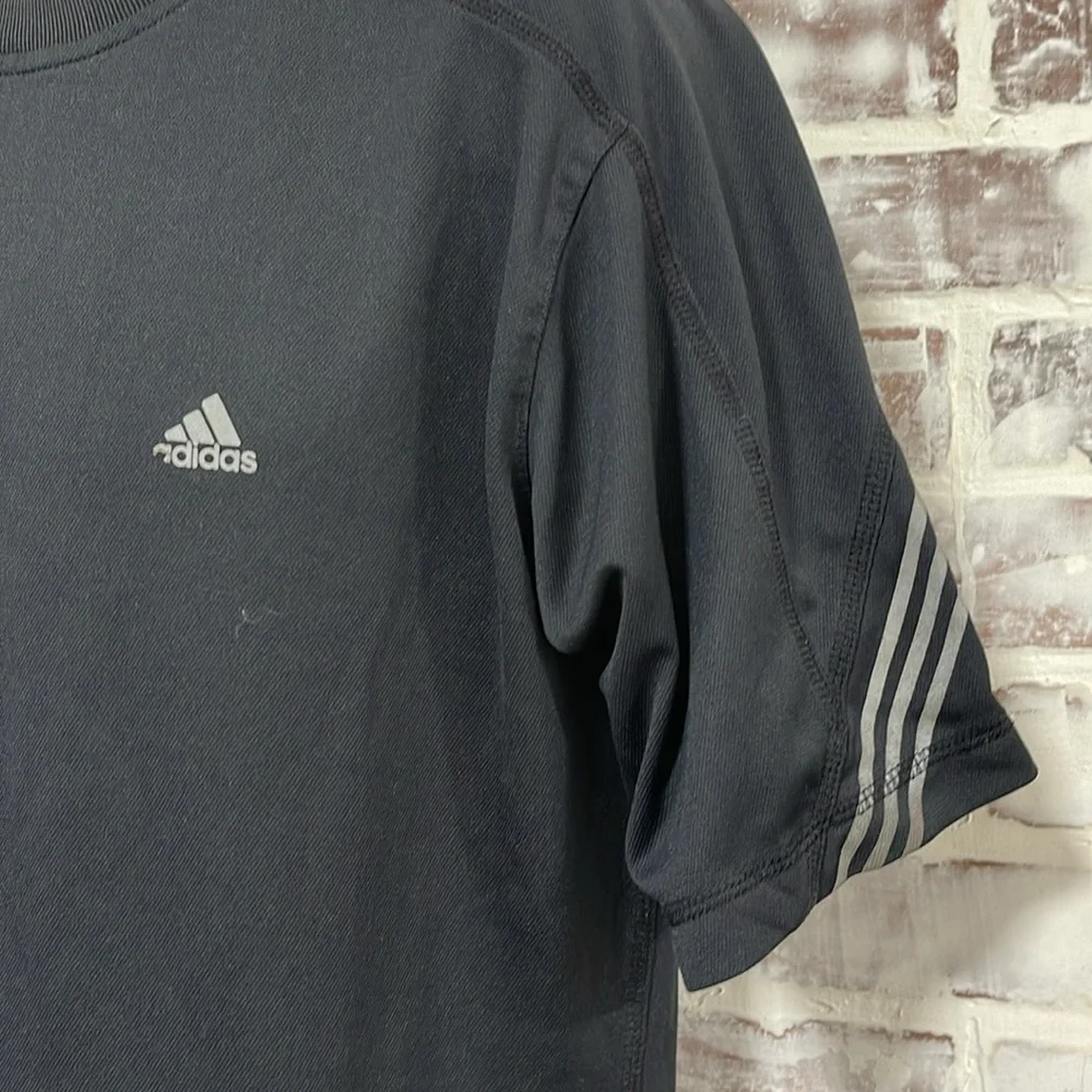 Adidas climalite athletic shirt mens medium